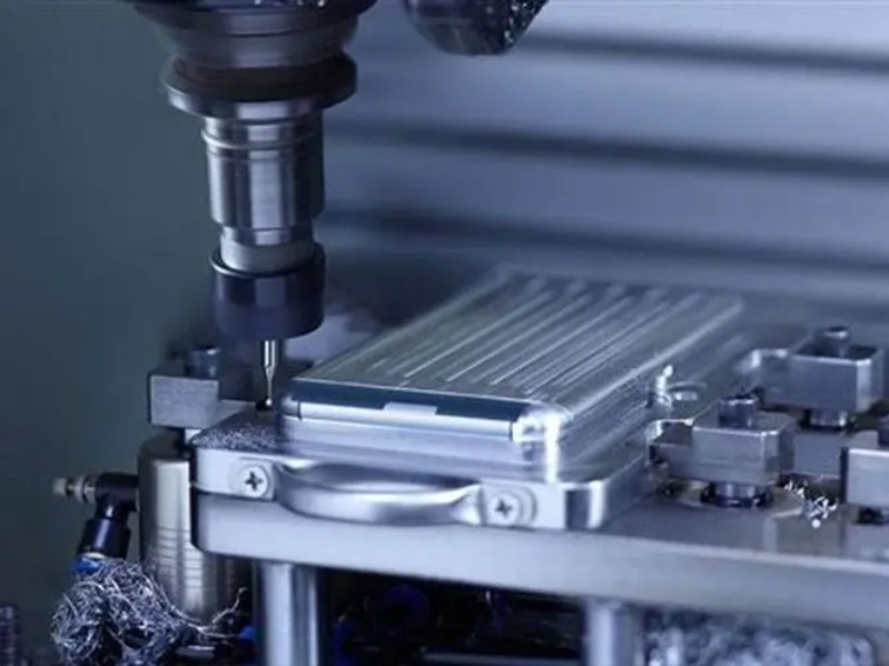 Advantages of CNC Machining vs 3D Printing